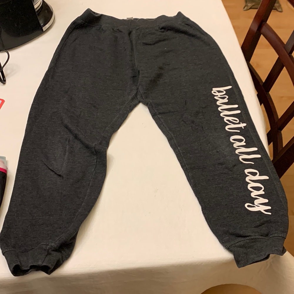 Gray Crop Sweatpants - Ballet All Day - Youth XL